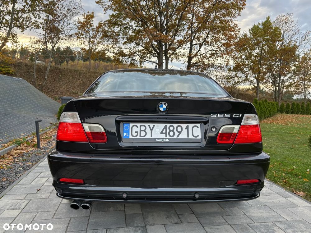 BMW Seria 3 328Ci - 6