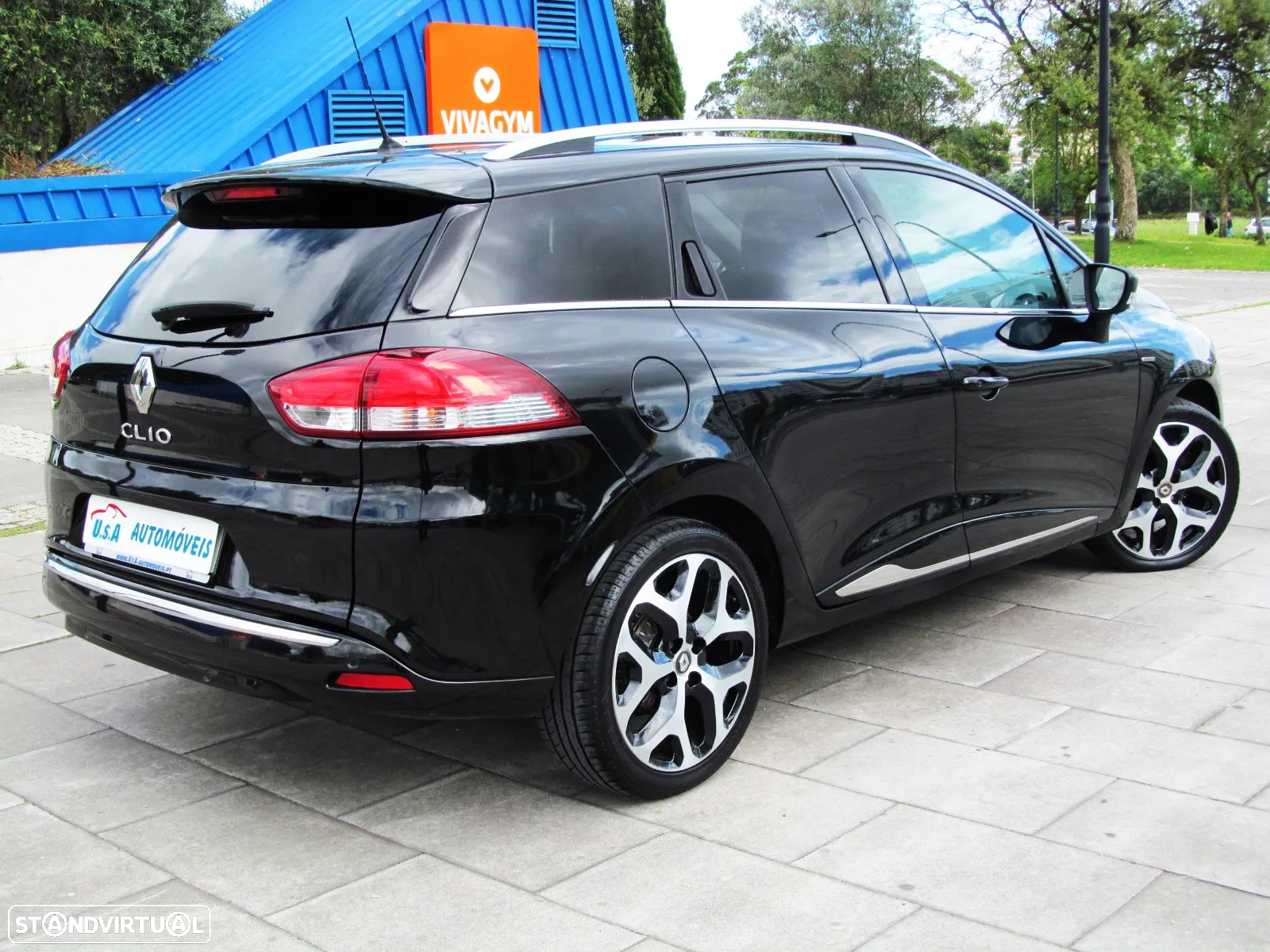 Renault Clio Sport Tourer (Energy) dCi 90 Start & Stop INTENS - 31