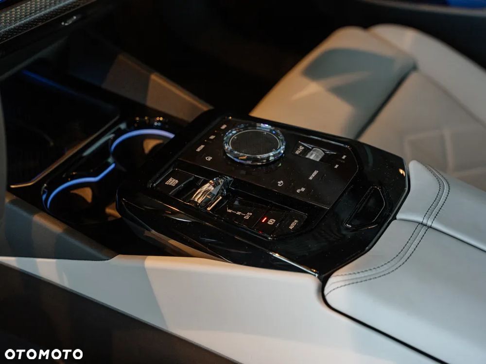 BMW Seria 5 540d xDrive - 11