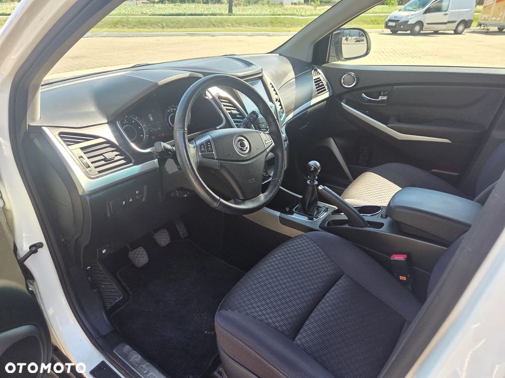 SsangYong/KGM Korando 2.2 e-XDi 220 2WD Crystal - 39