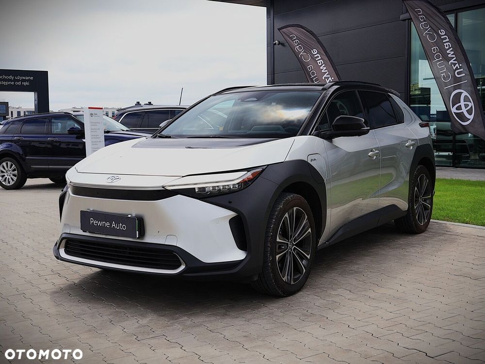 Toyota bZ4X 71.4kWh 4x4 Executive - 3