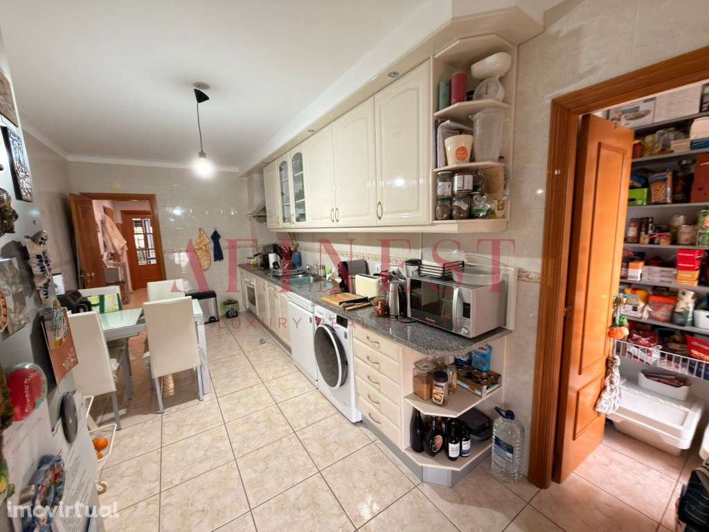 APARTAMENTO T4 DUPLEX EM ALBARRAQUE - SINTRA - Grande imagem: 5/33
