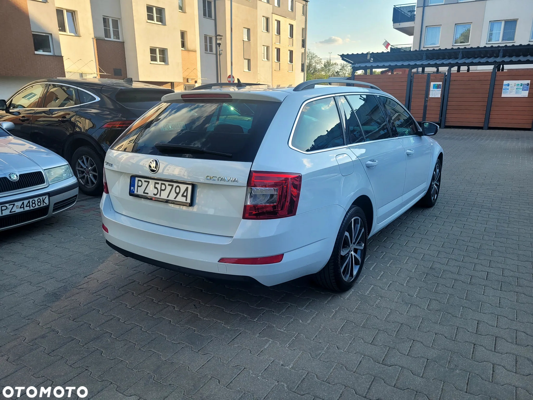 Skoda Octavia 1.4 TSI Edition DSG - 5