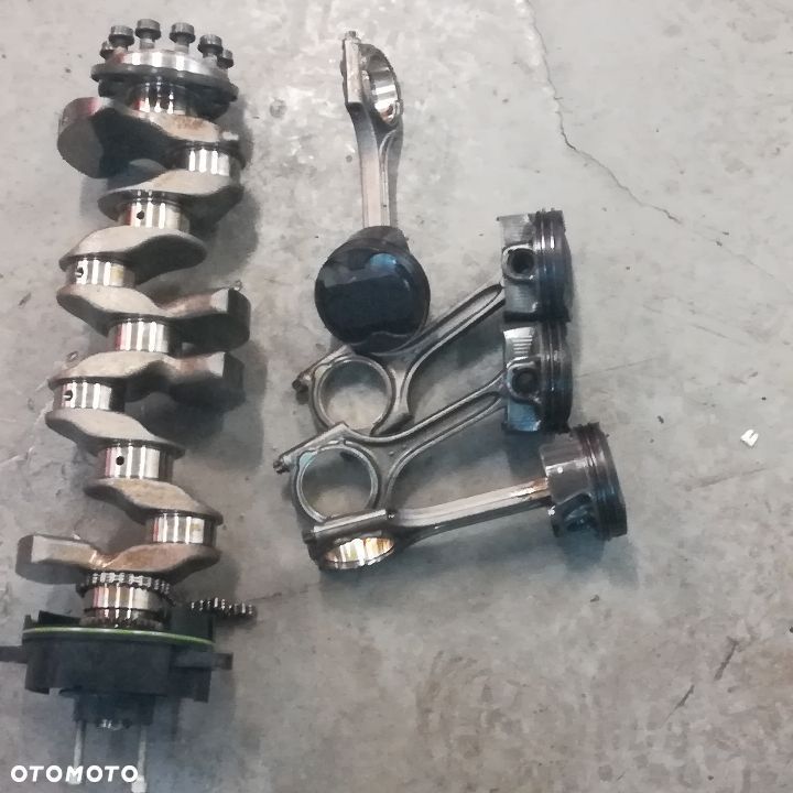 WAŁ TŁOK KORBOWÓD VOLVO V40 S60 XC40 1.5 B4154T4