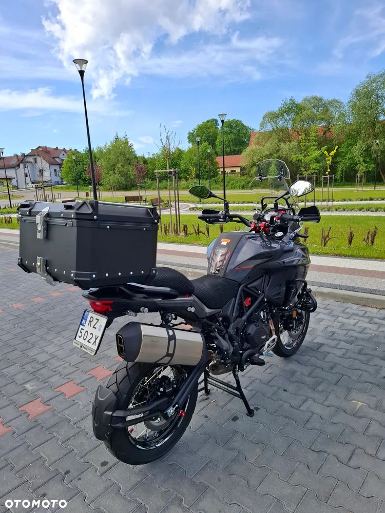 Benelli TRK 502X - 8