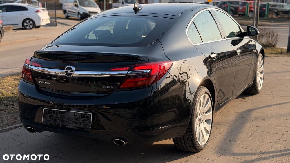 Opel Insignia 2.0 T Cosmo - 4