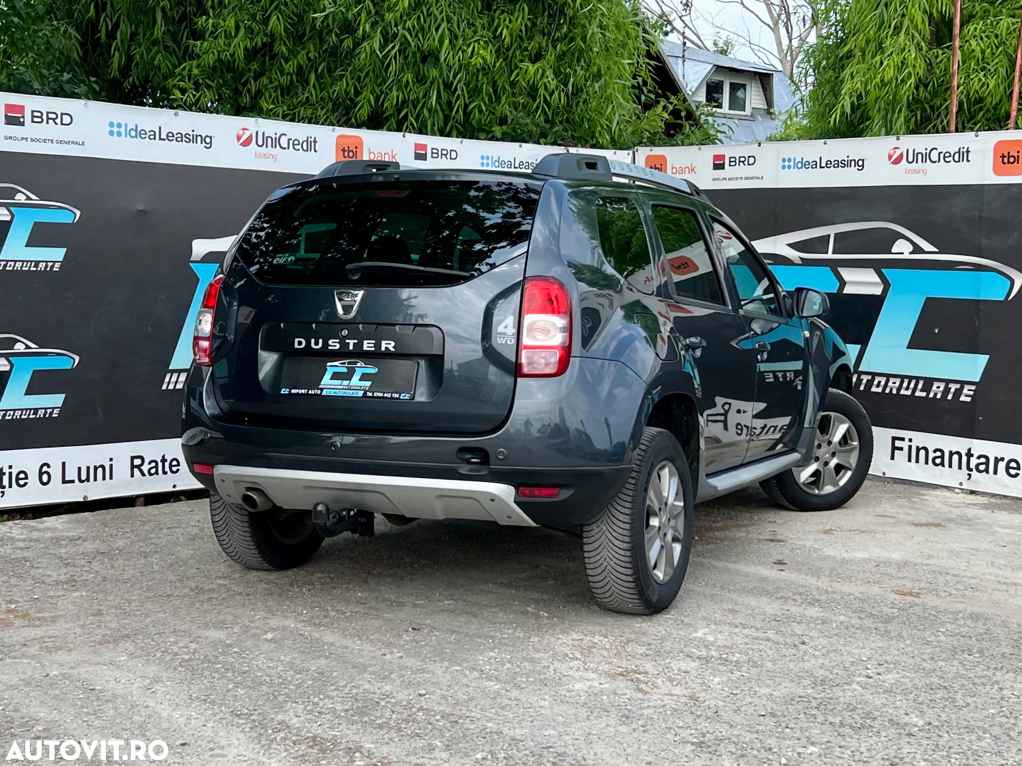 Dacia Duster 1.5 dCi 4x4 Prestige - 4