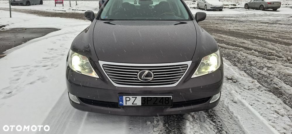 Lexus LS 460 - 3