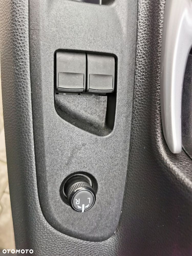 Toyota Aygo X 1.0 VVT-i Limited CVT - 17