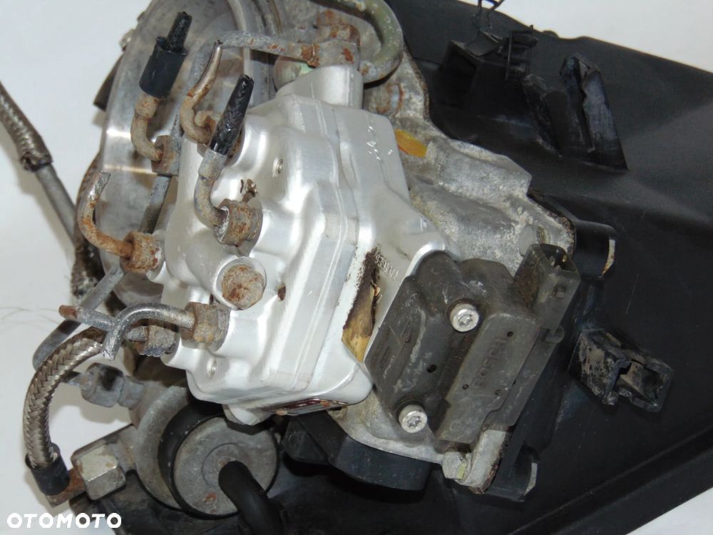 KE-Jetronic rozdzielacz paliwa 0438121049 034133353C 0438101029 Audi 100 C4 80 B4 90 Coupe Cabrio 2.3 2.3E R5 - 14