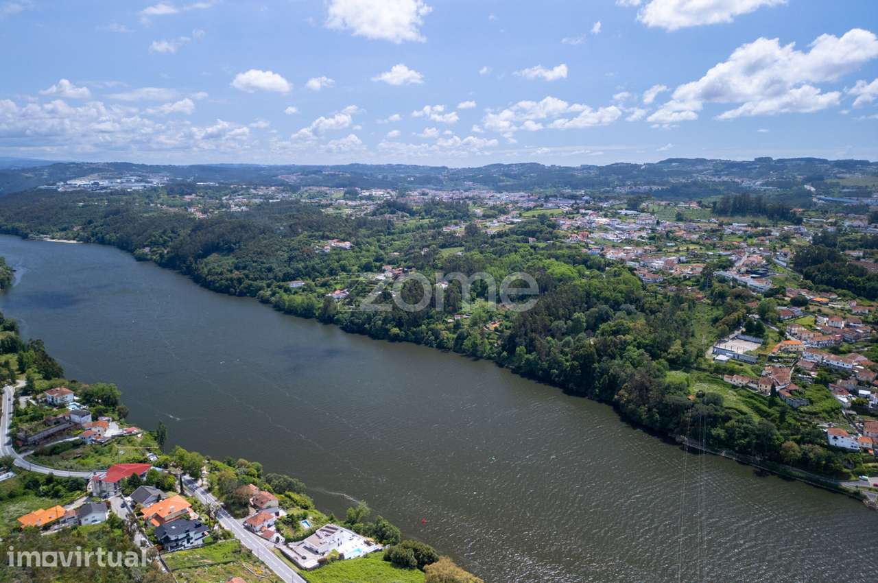 Terreno rustico em solo urbano - 7730 m² de área total - Gondomar - Grande imagem: 5/15
