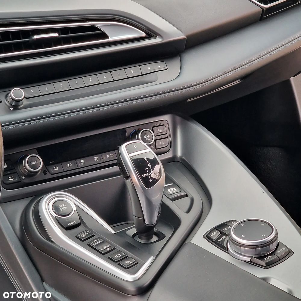 BMW i8 - 9