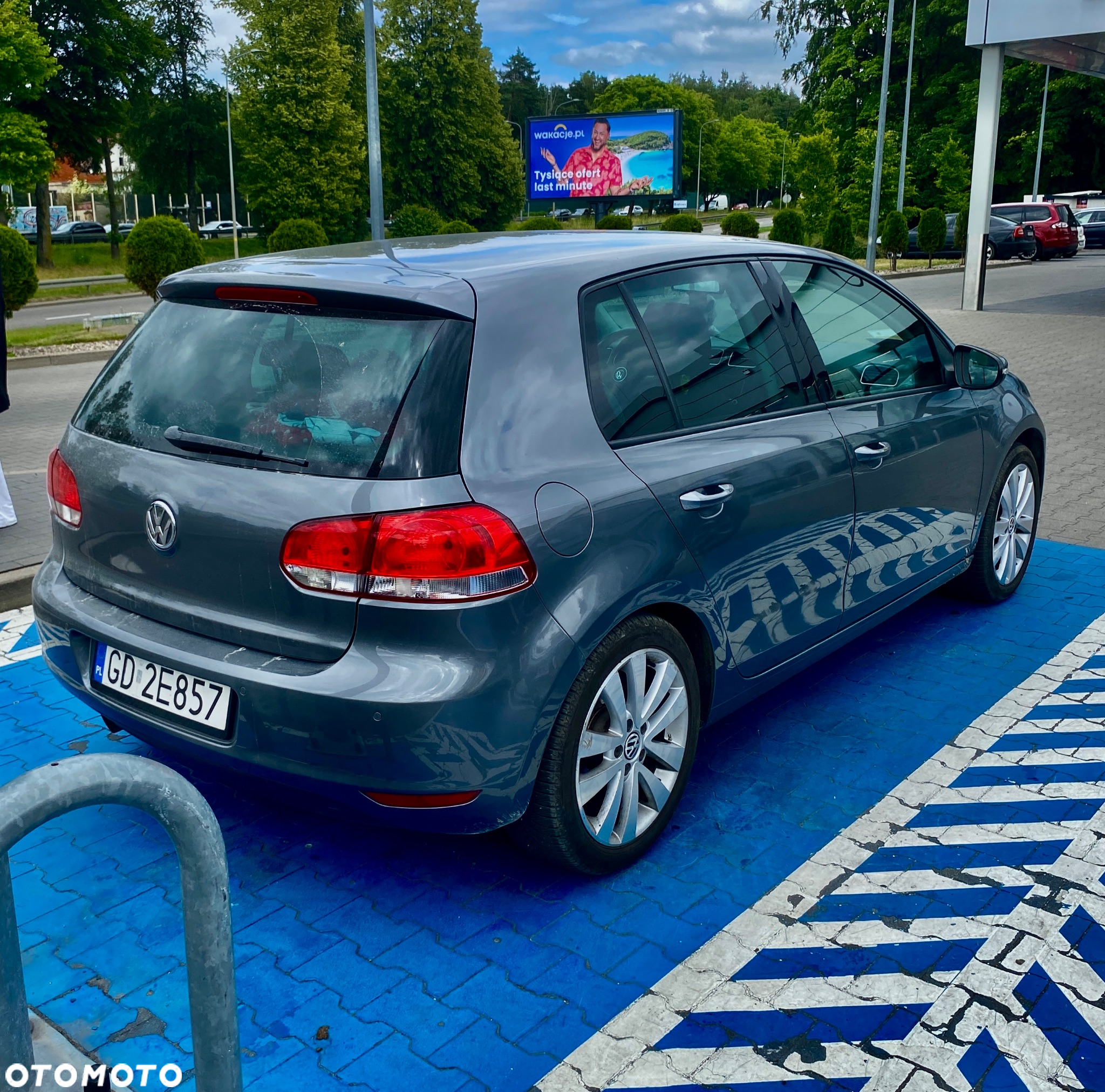 Volkswagen Golf 1.2 TSI DSG Team - 3