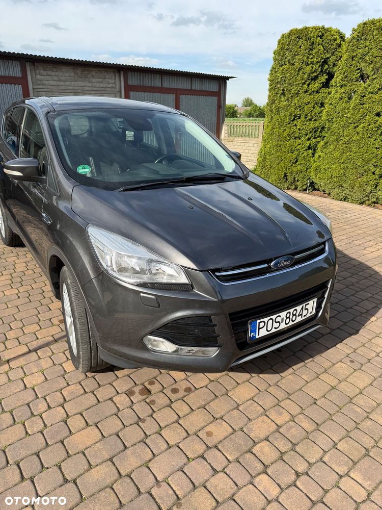 Ford Kuga 1.5 EcoBoost 4WD Titanium - 1