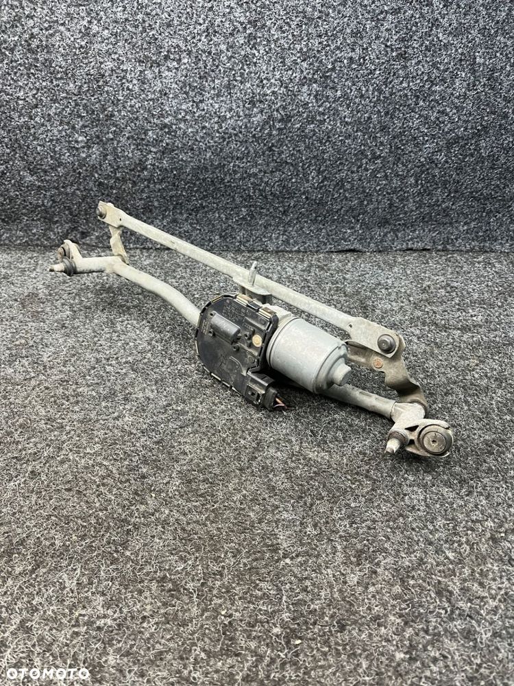 audi a3 8p mechanizm wycieraczek prawy przód 0390241783 8P1955119B - 1