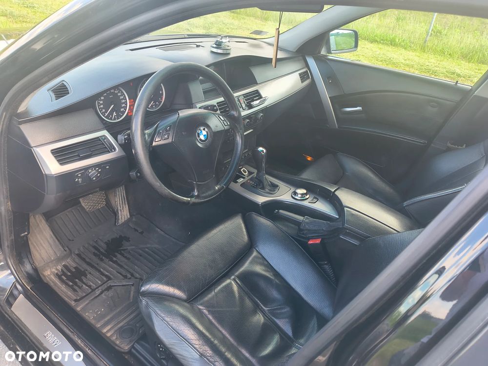BMW Seria 5 - 36