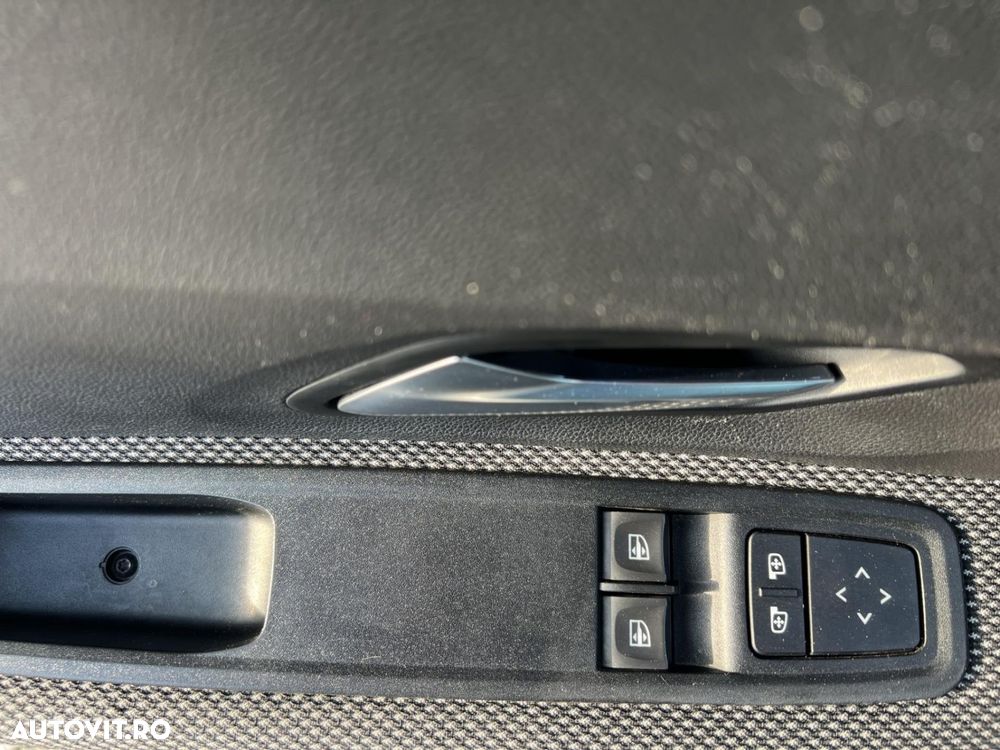 Dacia Logan TCe 90 MT6 Expression - 29