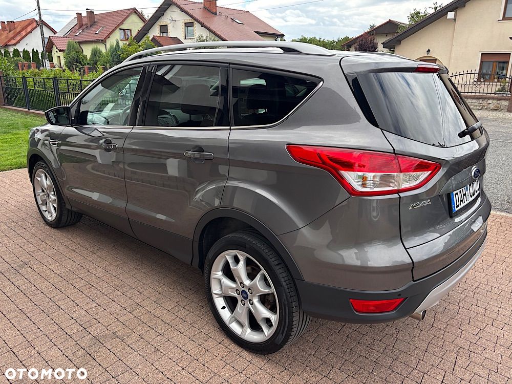 Ford Kuga 2.0 TDCi 4WD Titanium Plus - 3
