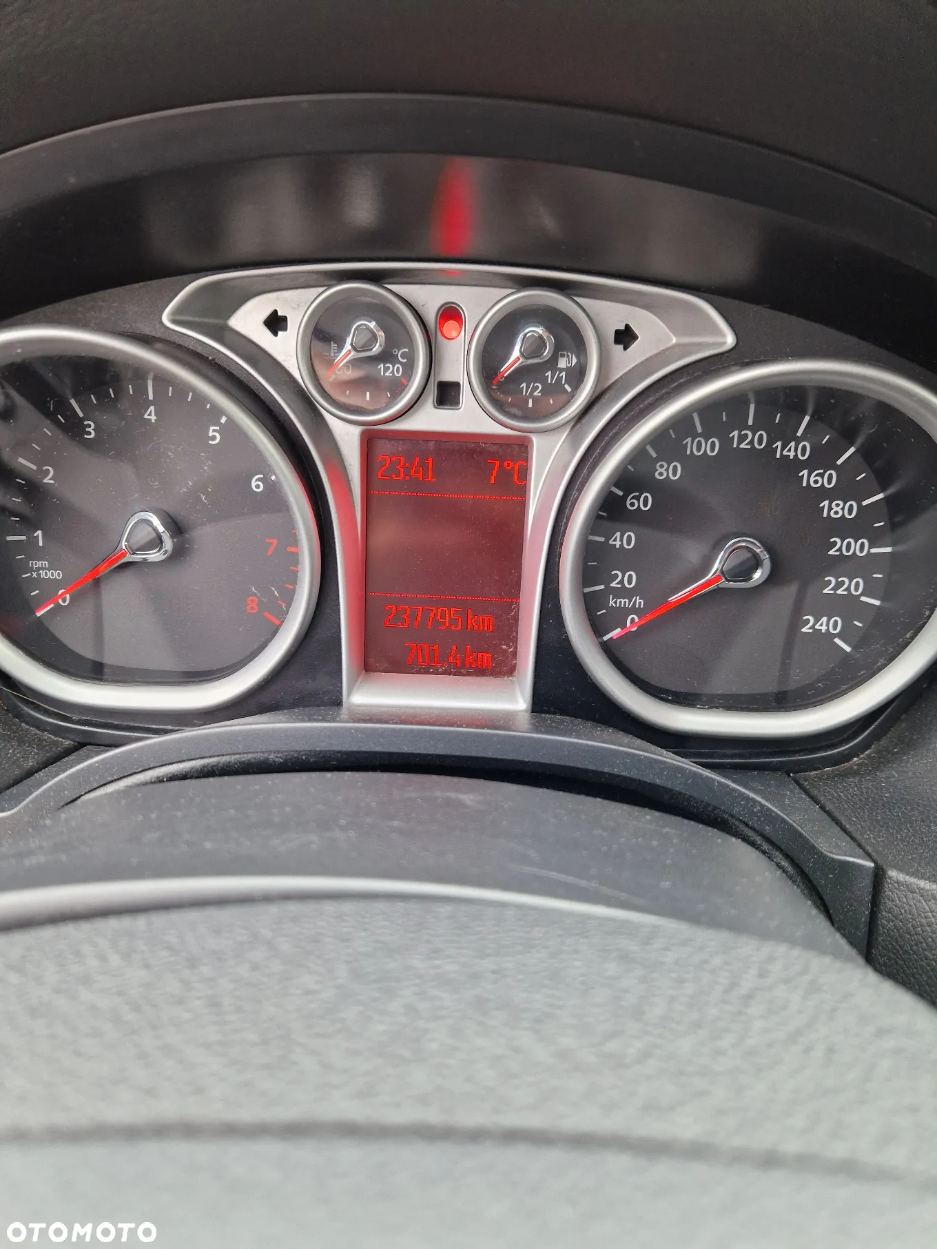 Ford Focus 1.6 Ti-VCT Titanium - 9