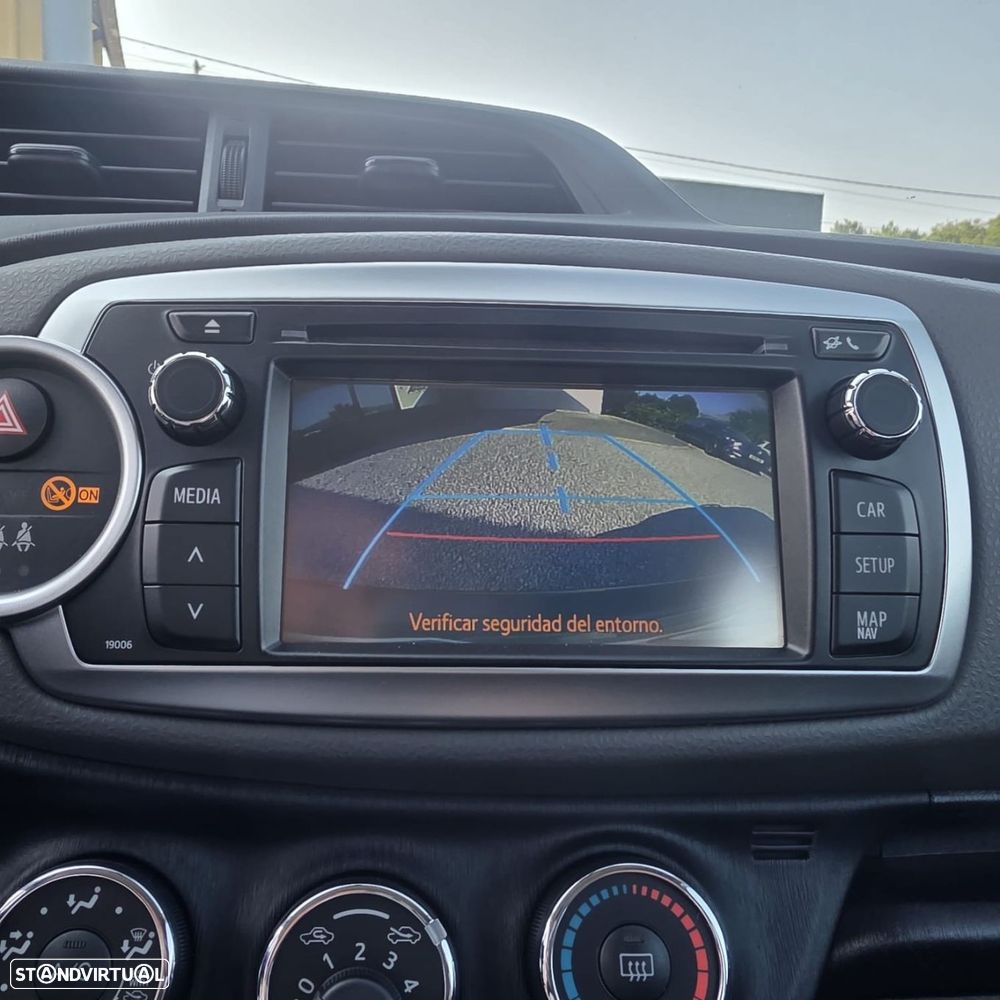 Toyota Yaris 1.0 VVT-i ACtive+AC - 8