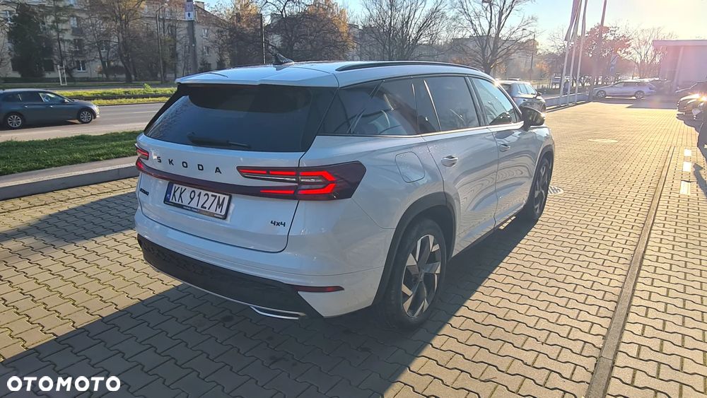 Skoda Kodiaq 2.0 TSI 4x4 Sportline DSG - 4
