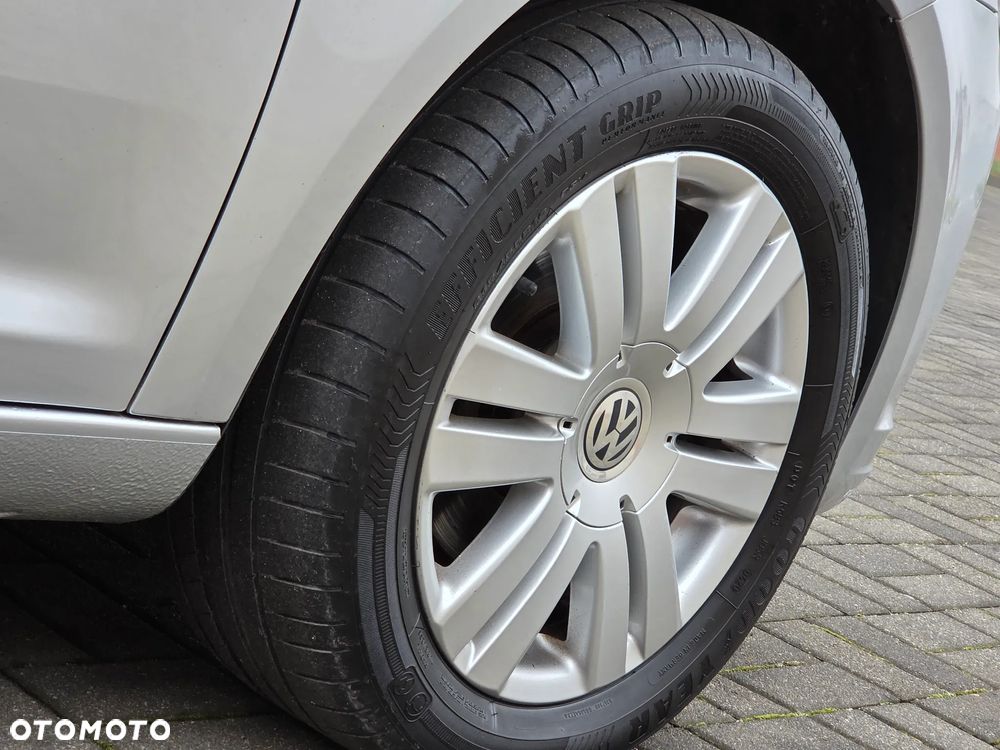 Volkswagen Touran 1.6 TDI DPF BlueMotion Technology DSG Highline - 40