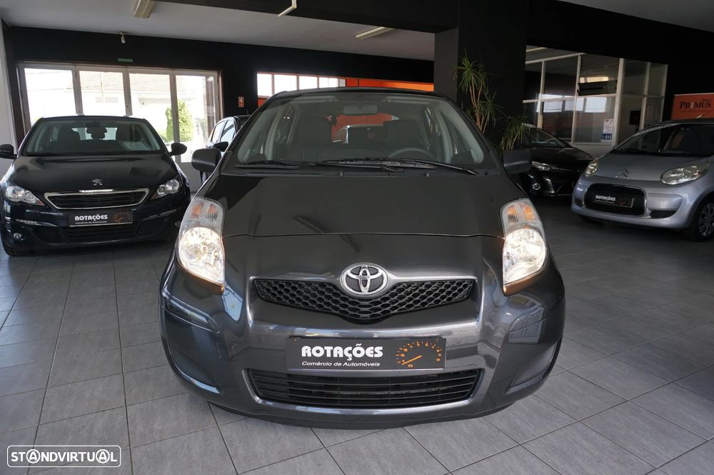 Toyota Yaris 1.0 VVT-i Comfort+AC - 2