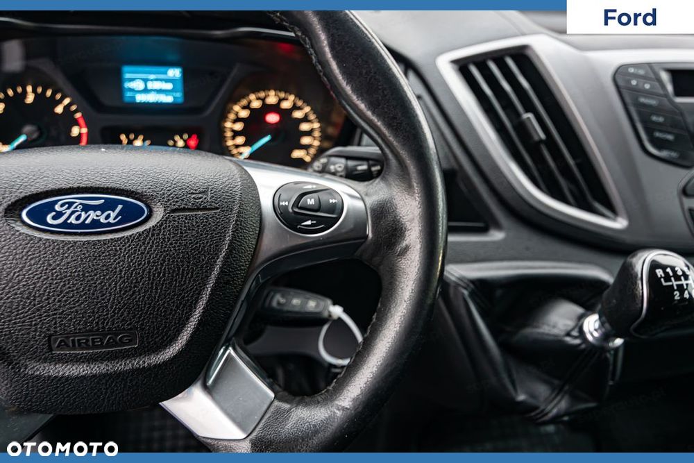 Ford Transit - 18