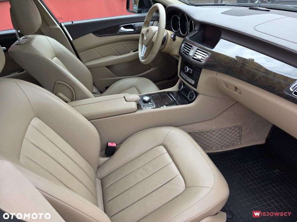 Mercedes-Benz CLS 350 CDI 4-Matic BlueEff - 18