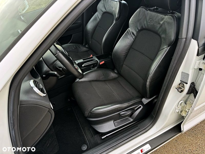 Audi A3 Sportback 2.0 TDI DSG S line Sportpaket plus - 14