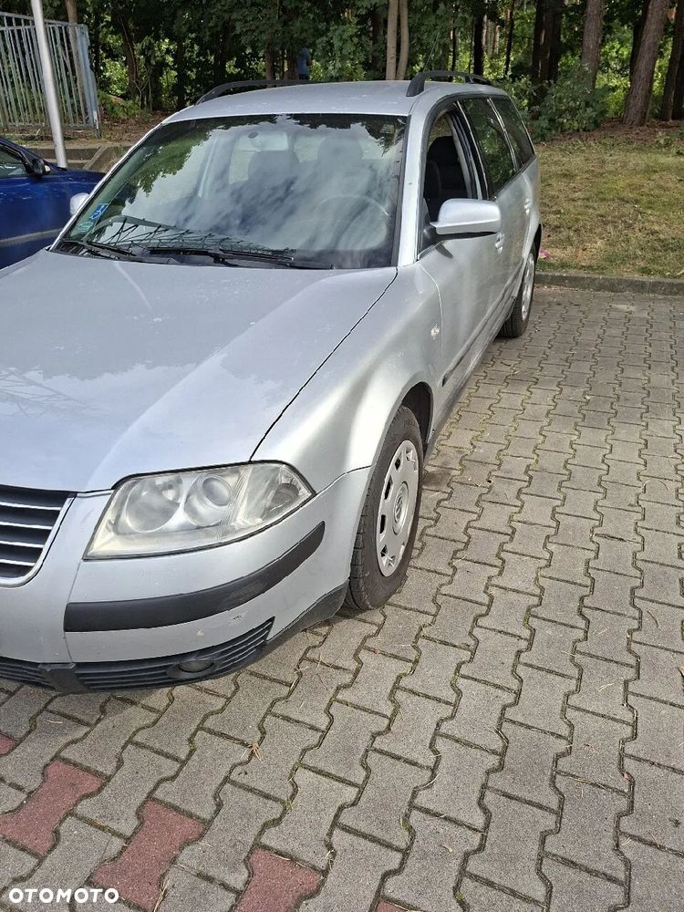 Volkswagen Passat - 8
