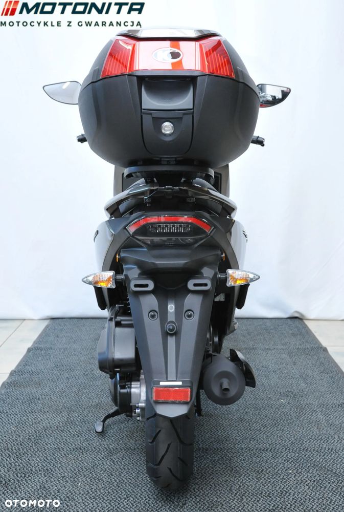Kymco Skytown - 8
