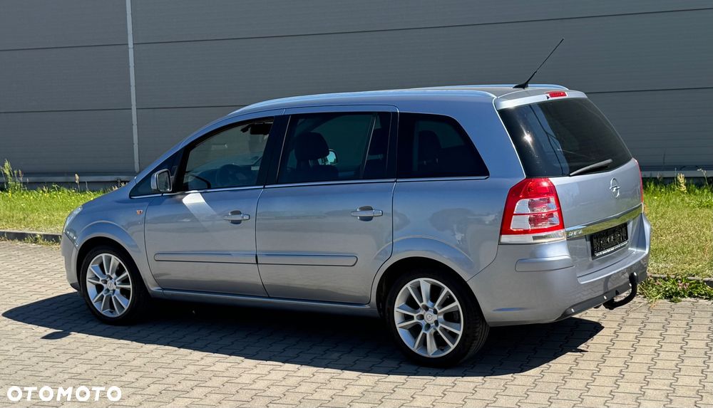 Opel Zafira 1.8 Design Edition - 3