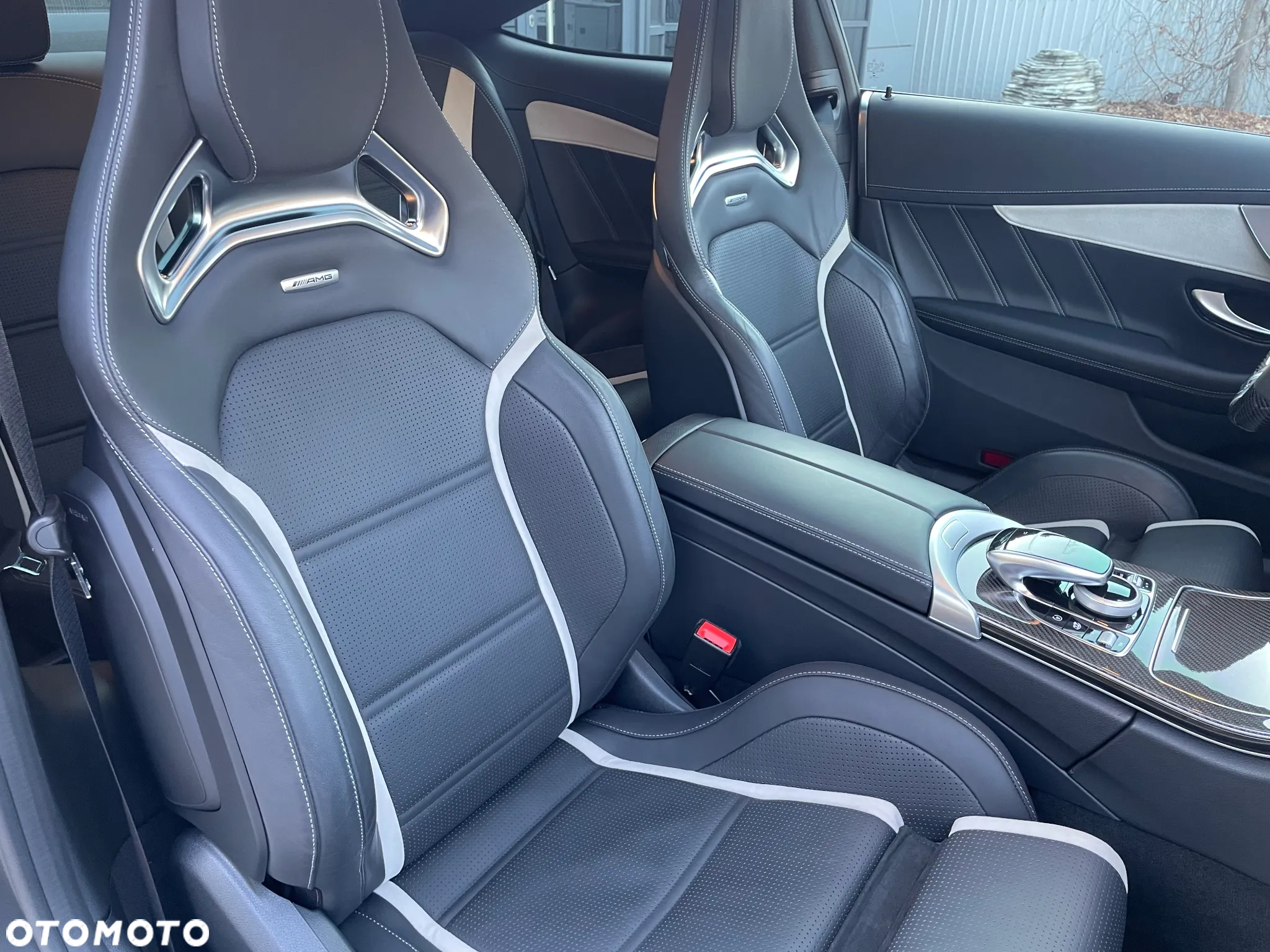 Mercedes-Benz Klasa C 63 S AMG 9G-TRONIC - 31