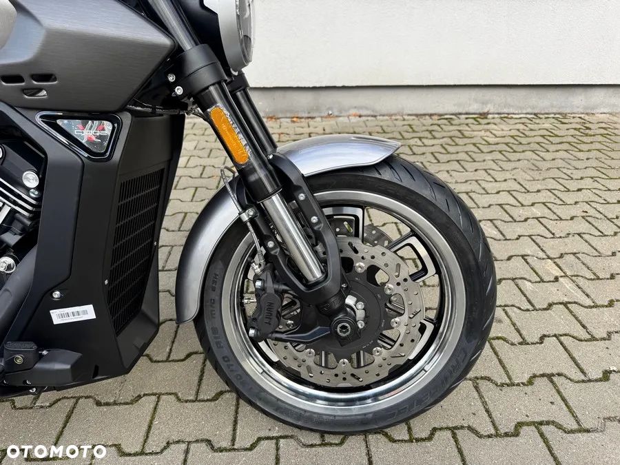 Morbidelli C1002V - 11