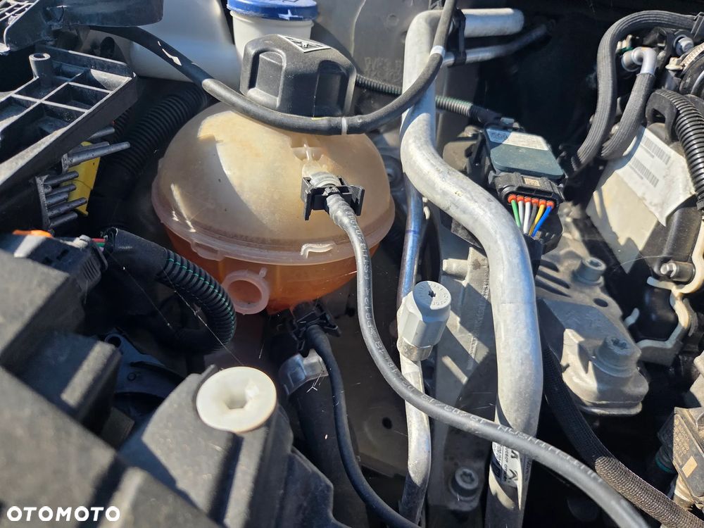 Peugeot 308 BlueHDi 130 EAT6 Stop & Start Active - 3