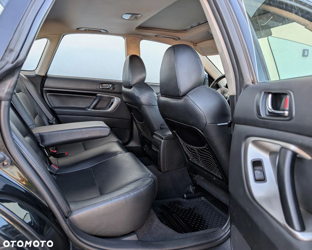 Subaru Legacy 2.0R Comfort - 14
