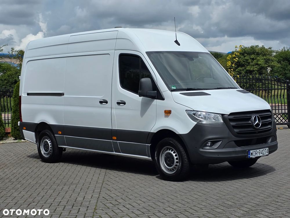 Mercedes-Benz Sprinter 317 - 1