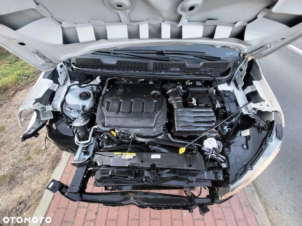 Volkswagen Caddy Mixt - 13