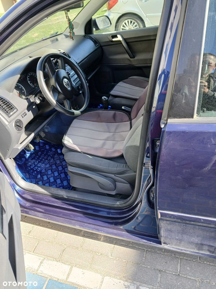 Volkswagen Polo - 5