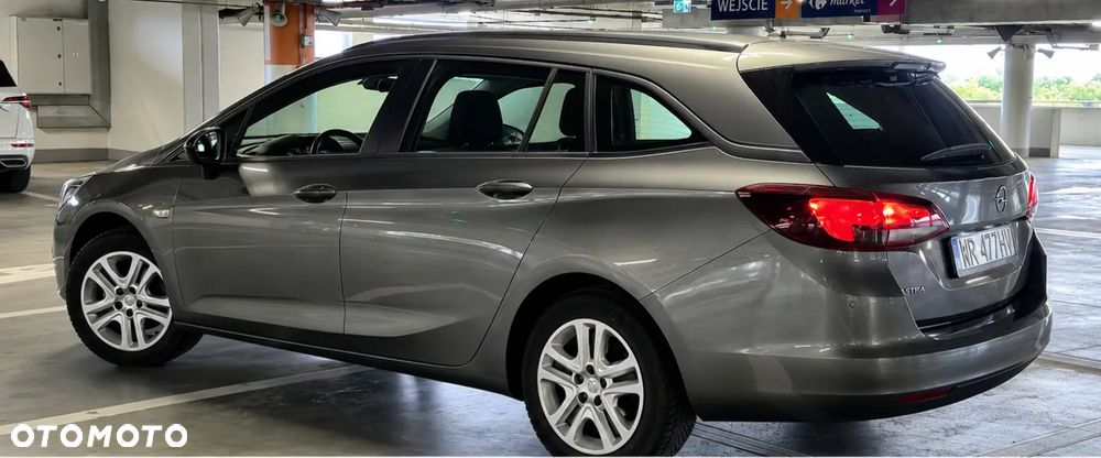 Opel Astra 1.2 T Elegance S&S - 1