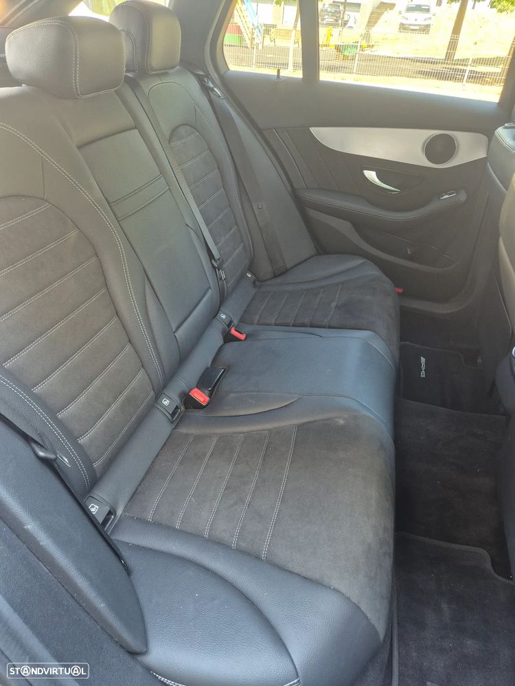 Mercedes-Benz C 300 de AMG Line - 37