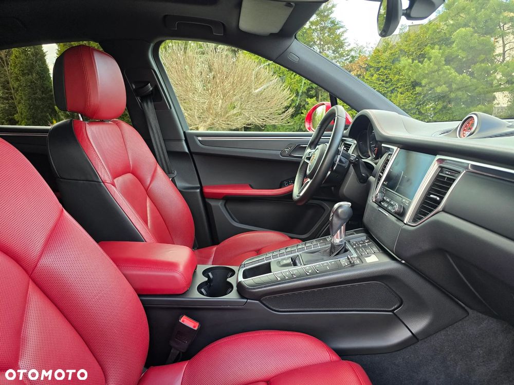 Porsche Macan - 18