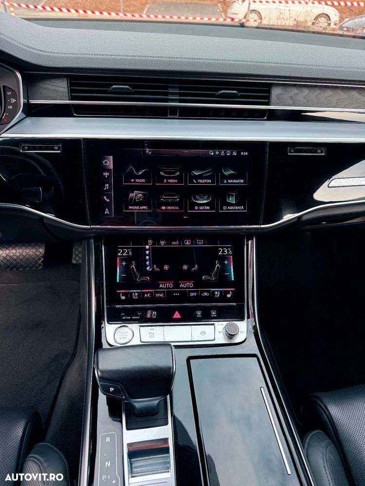 Audi A8 - 14