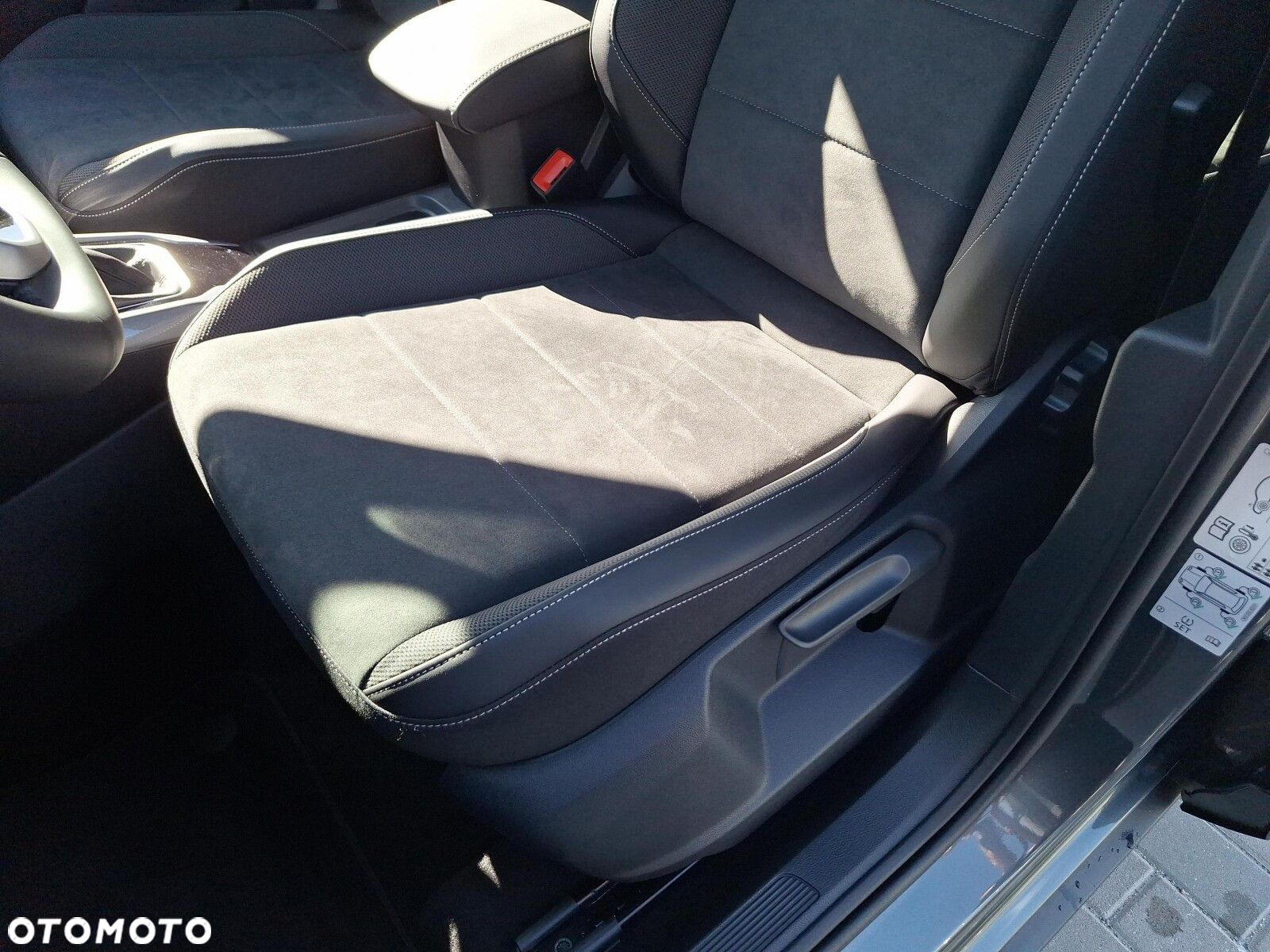 Volkswagen T-Roc 1.5 TSI Final Edition DSG - 12