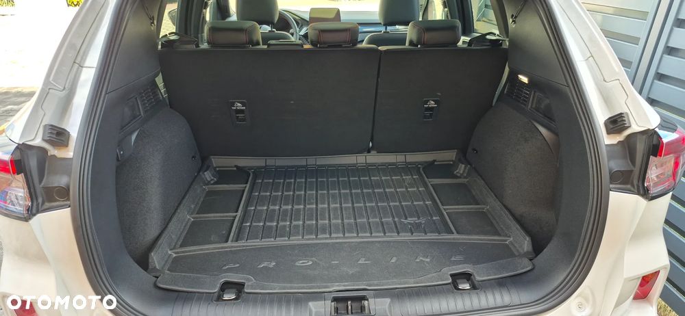 Ford Kuga 1.5 EcoBoost FWD ST-Line X - 10