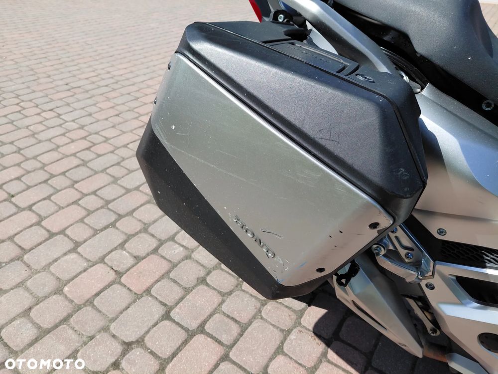 Honda NSS - 12