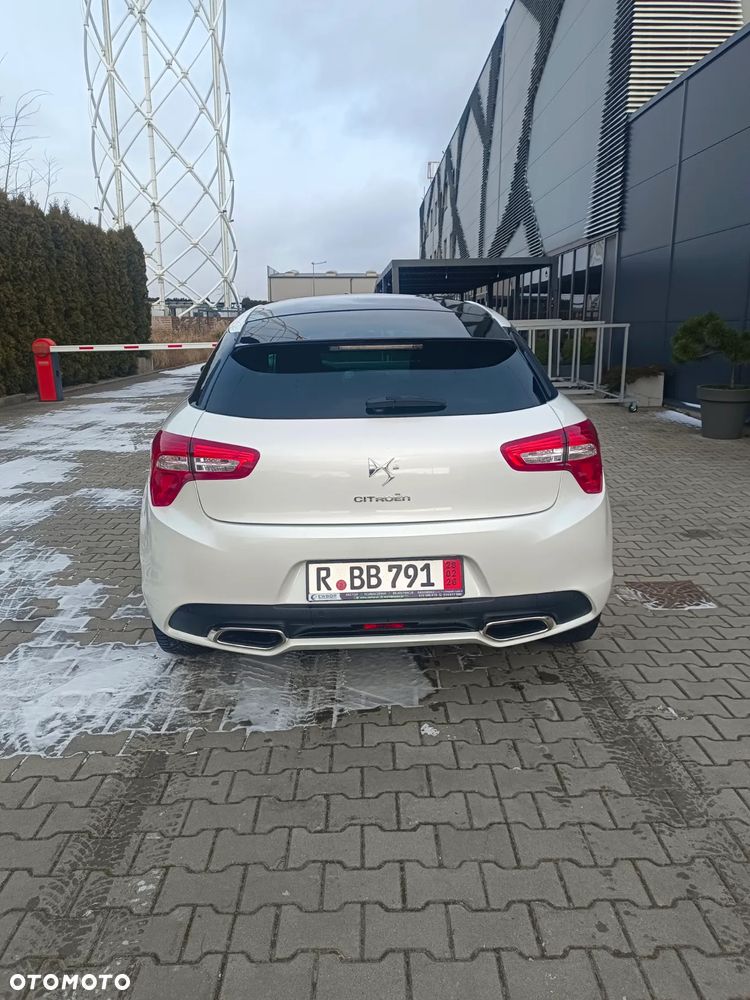 Citroën DS5 BlueHDi 180 SoChic - 8