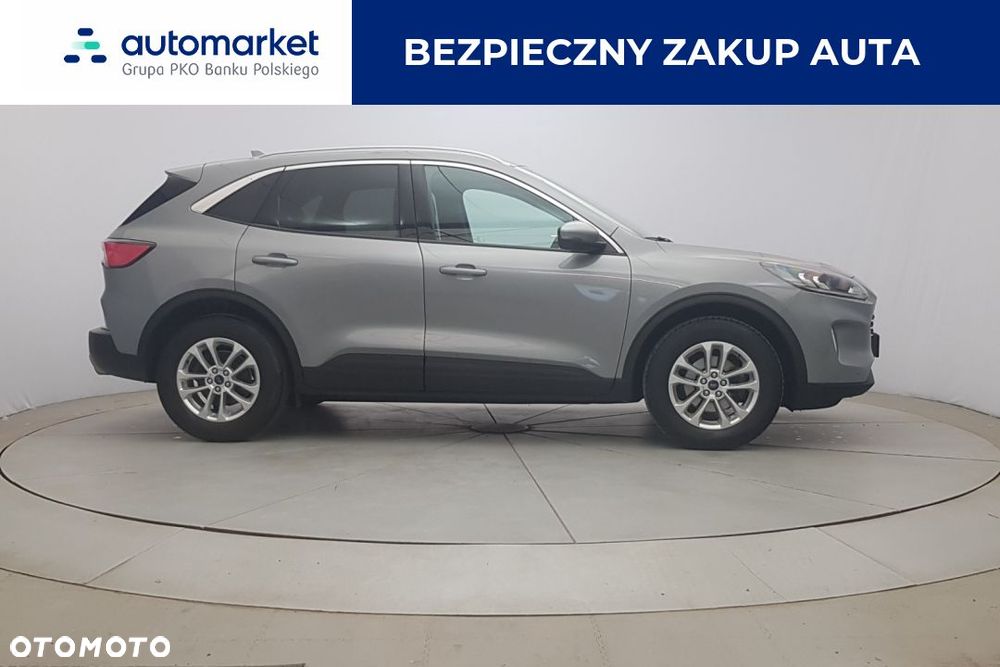 Ford Kuga 1.5 EcoBoost FWD Titanium - 8