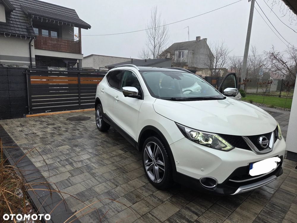 Nissan Qashqai 1.6 dCi Tekna S&S - 1